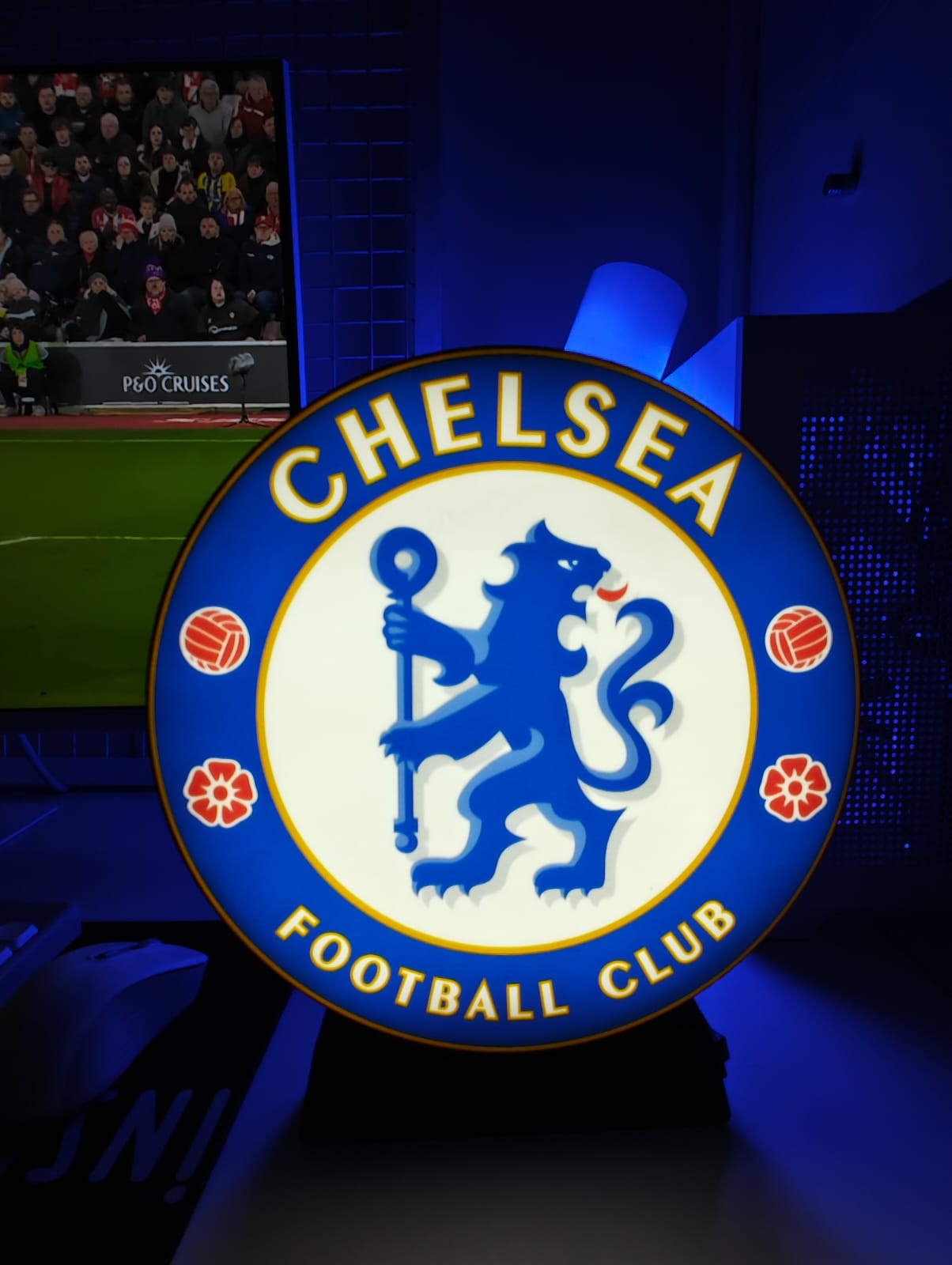 Chelsea Football Club Desk Lamp – Premium LED Fan Edition Night Light - LED Neon Sign